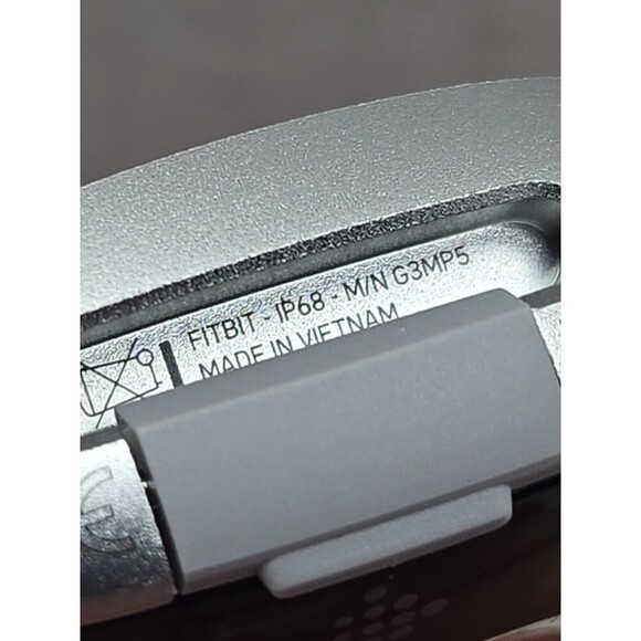 Fitbit Charge 6 GPS ECG Heart Rate Google Wallet Fitness Tracker W/ Charger - Picture 11 of 12